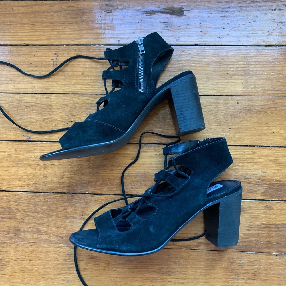 Steve Madden Nilunda Lace Up Heel